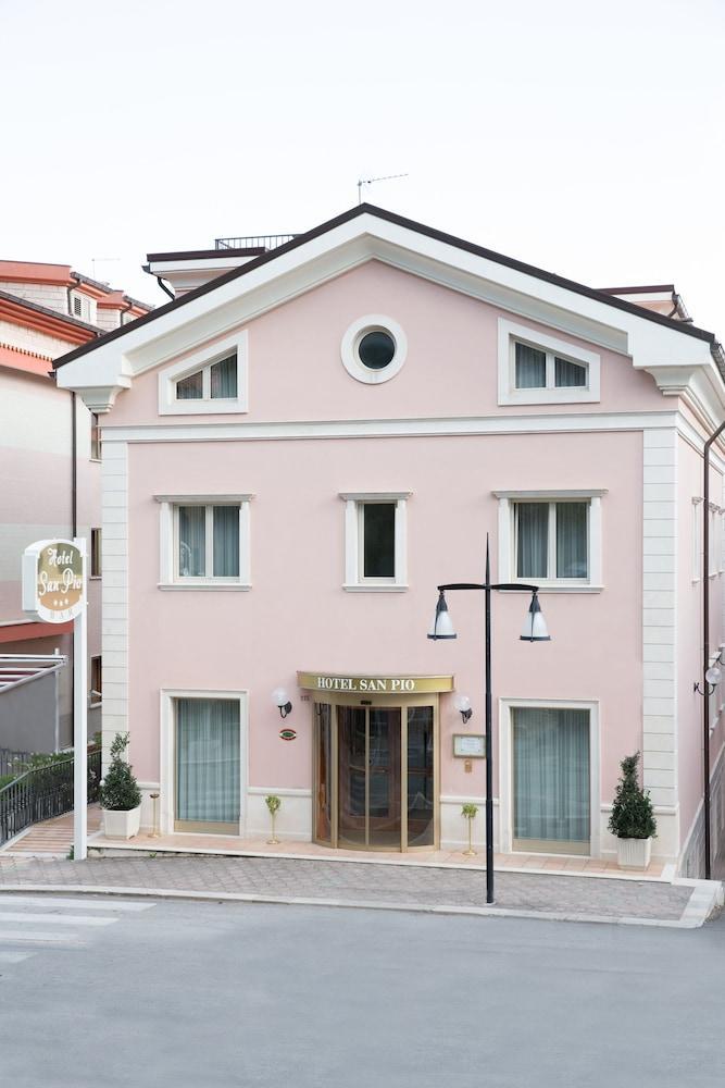Hotel San Pio San Giovanni Rotondo Kültér fotó